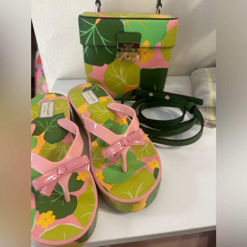 SOLD!!!!    Kate Spade Floral Bag and shoes